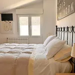 Casa De Piedra, A Lameira Holiday home A Coruna