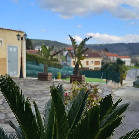 Casa De Piedra, A Lameira